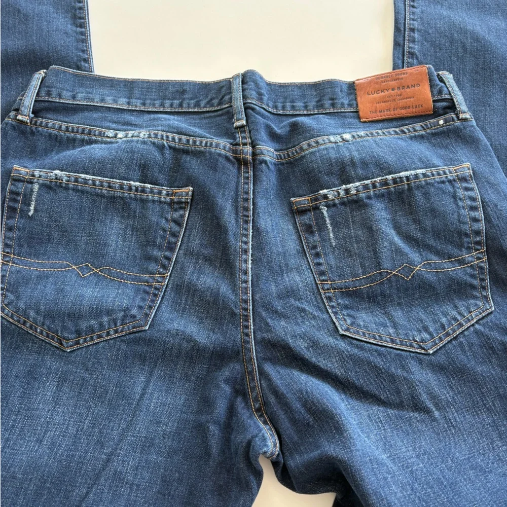 Lucky Brand Blue Straight Jeans with Vintage Distressing